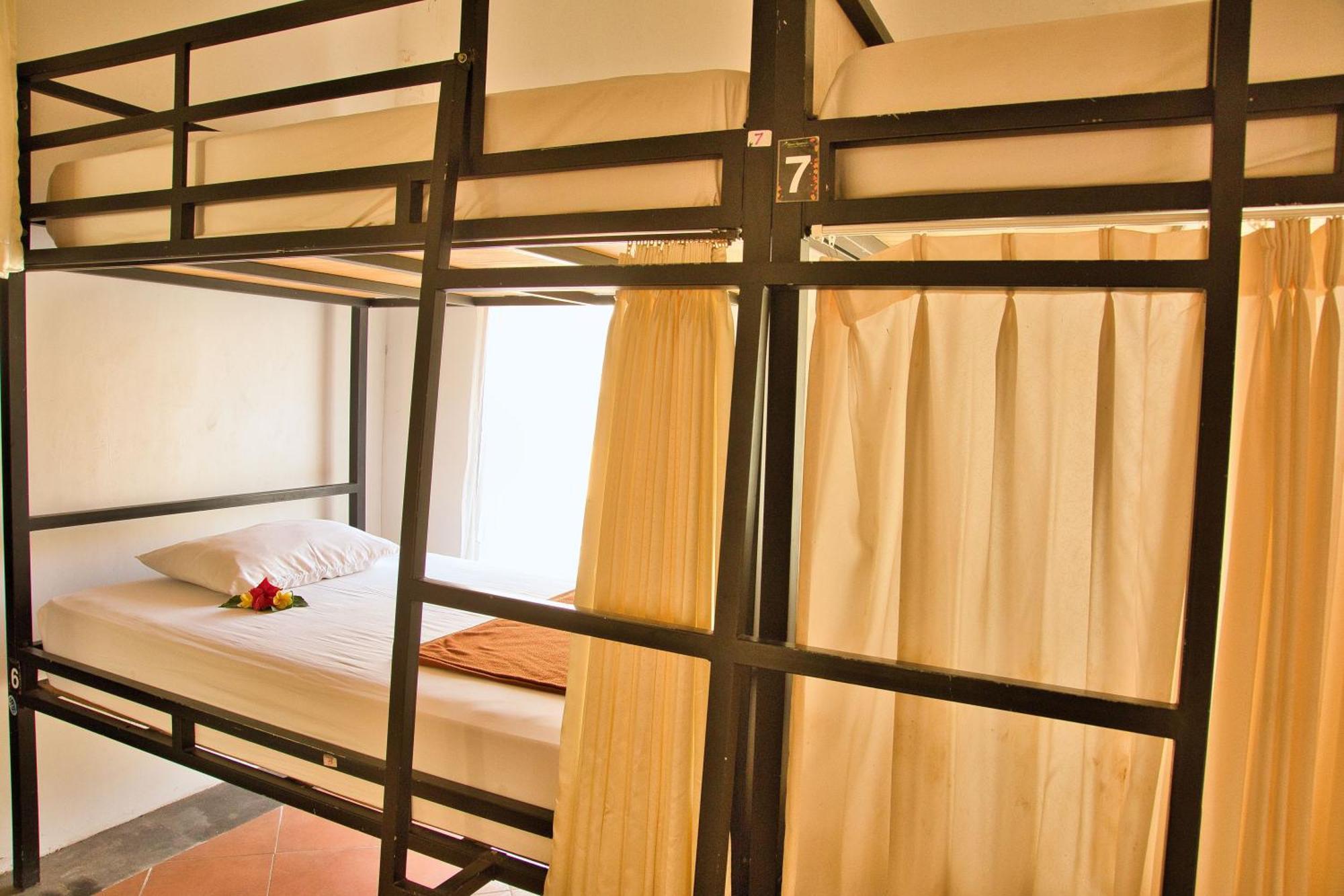 Bali Telaga Hati Yoga Healing And Retreat Center Hostel Sanur Exteriör bild