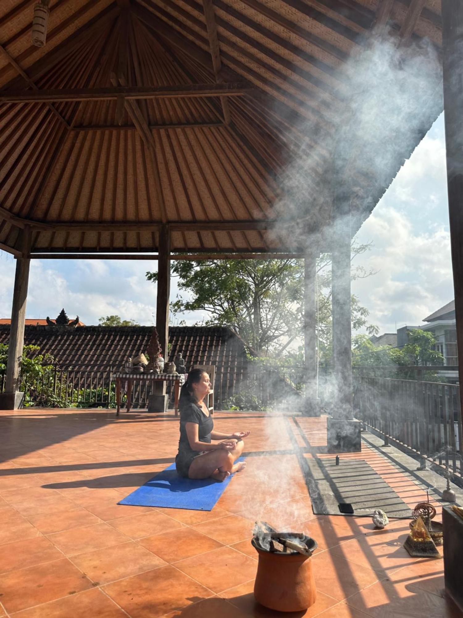 Bali Telaga Hati Yoga Healing And Retreat Center Hostel Sanur Exteriör bild