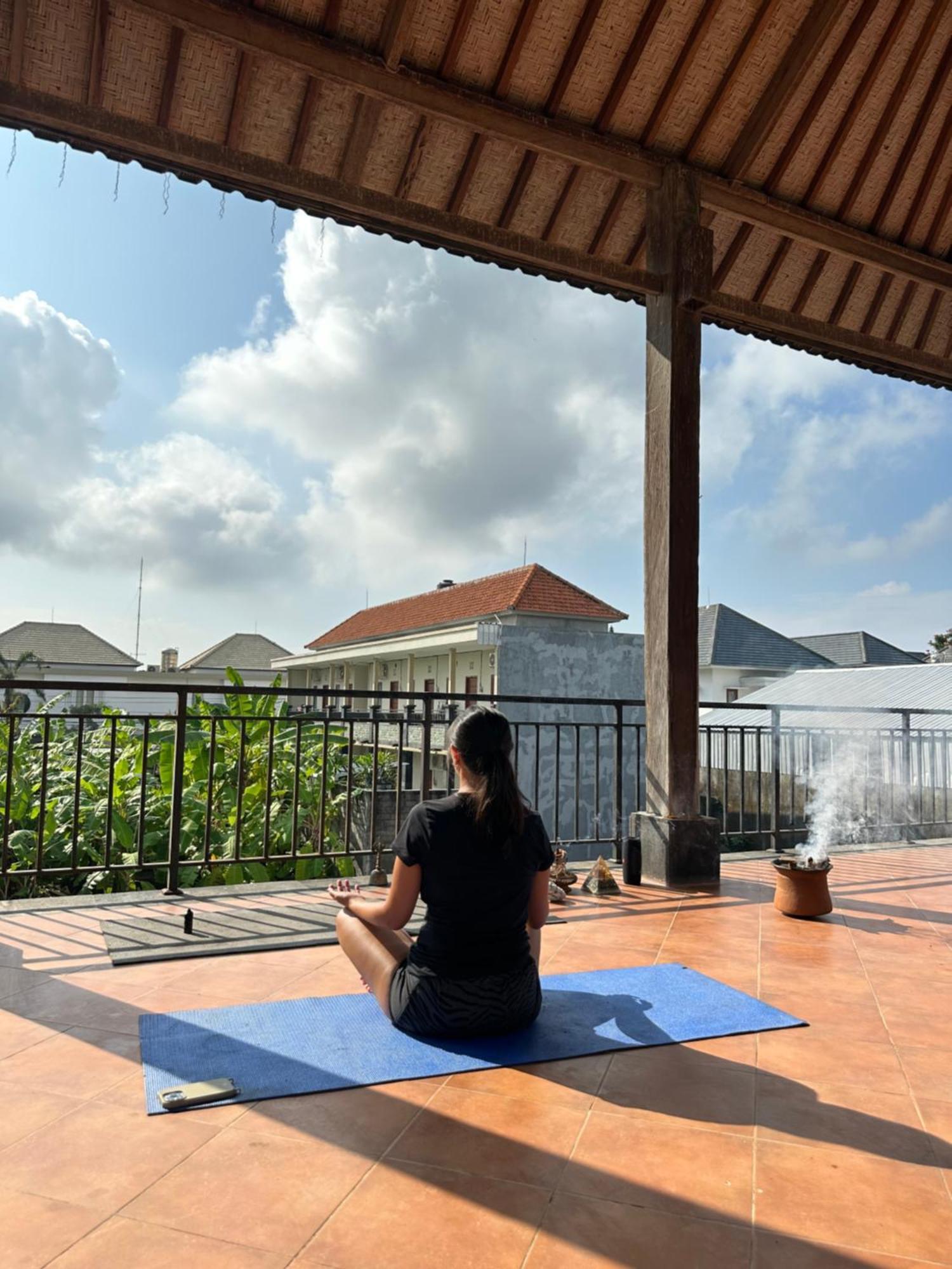 Bali Telaga Hati Yoga Healing And Retreat Center Hostel Sanur Exteriör bild